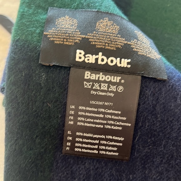 Barbour Lockton Check Scarf 🧣 - Picture 2 of 2